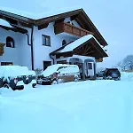 Zlattinger Aparthotel 3*