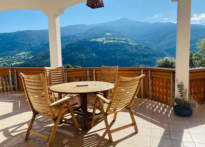 Zlattinger Aparthotel *